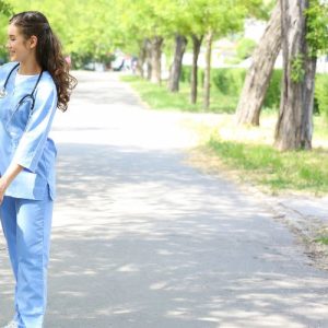 Jakie korzyści daje regularna rehabilitacja u Seniorów?